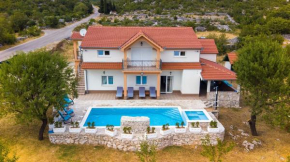 Secluded Holiday Home with Pool and Hot Tub